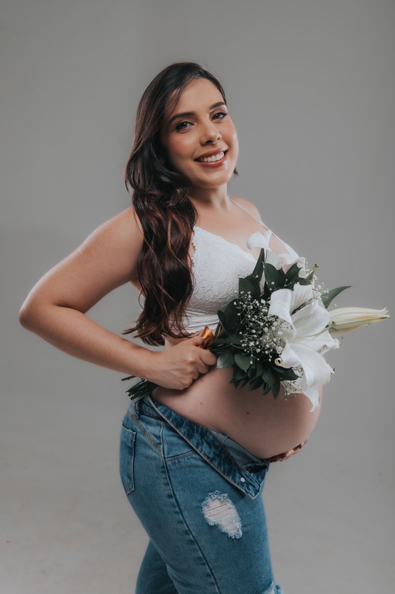 Mulher grávida em paz